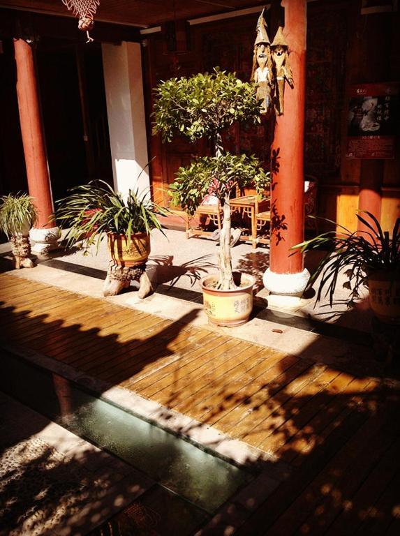 Yunxi Inn Lijiang  Buitenkant foto